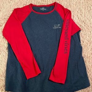 Women’s XL Vineyard Vines long sleeved tshirt